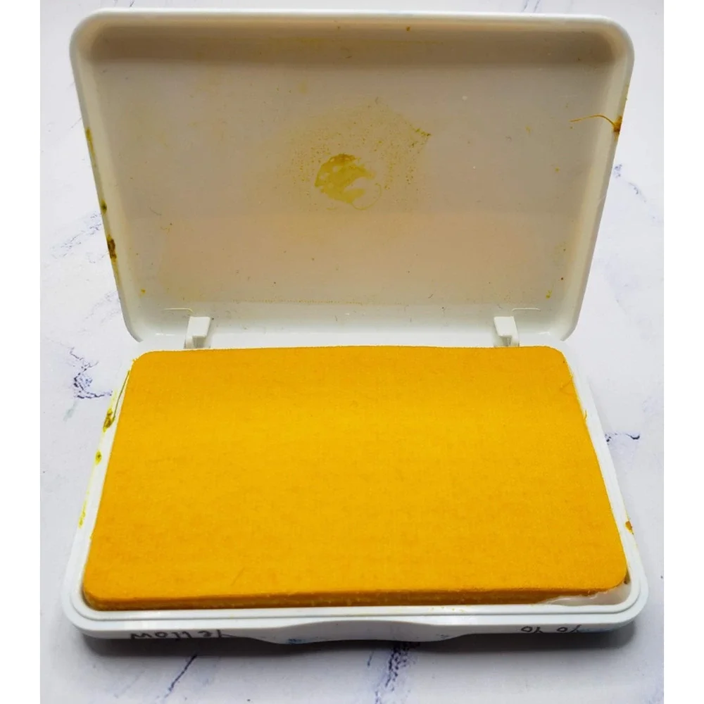 Stampin’ Up! Yo-yo Yellow Water Based Dye Ink Original Style Pad 32-107